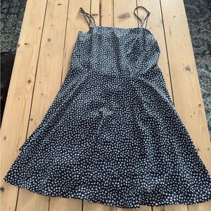 Vici Black and white floral dress Size S
